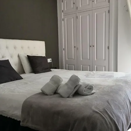 Miraflores Golf Gardens Ii Luxe At Riviera Del Sol Apartment